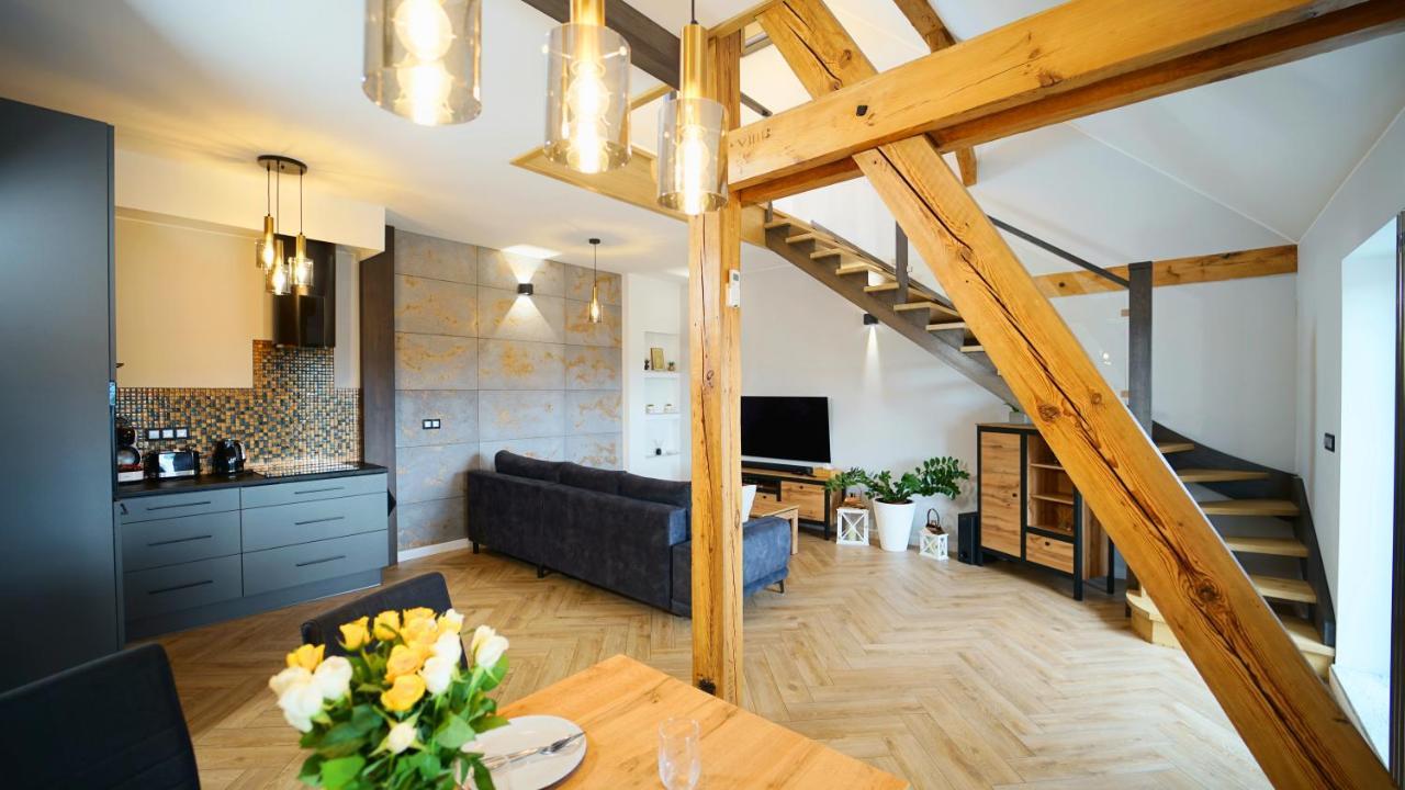 Apartamenty Everysky - Mickiewicza 30 Jelenia Góra Exteriör bild