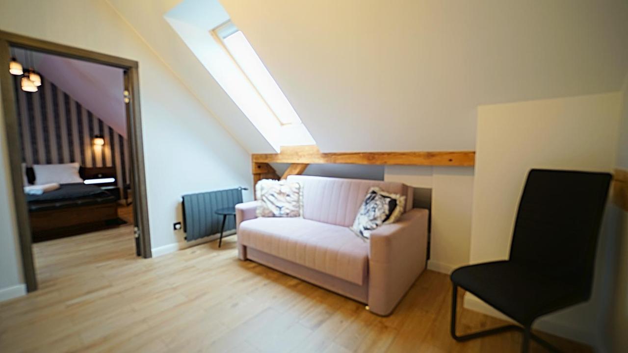 Apartamenty Everysky - Mickiewicza 30 Jelenia Góra Exteriör bild