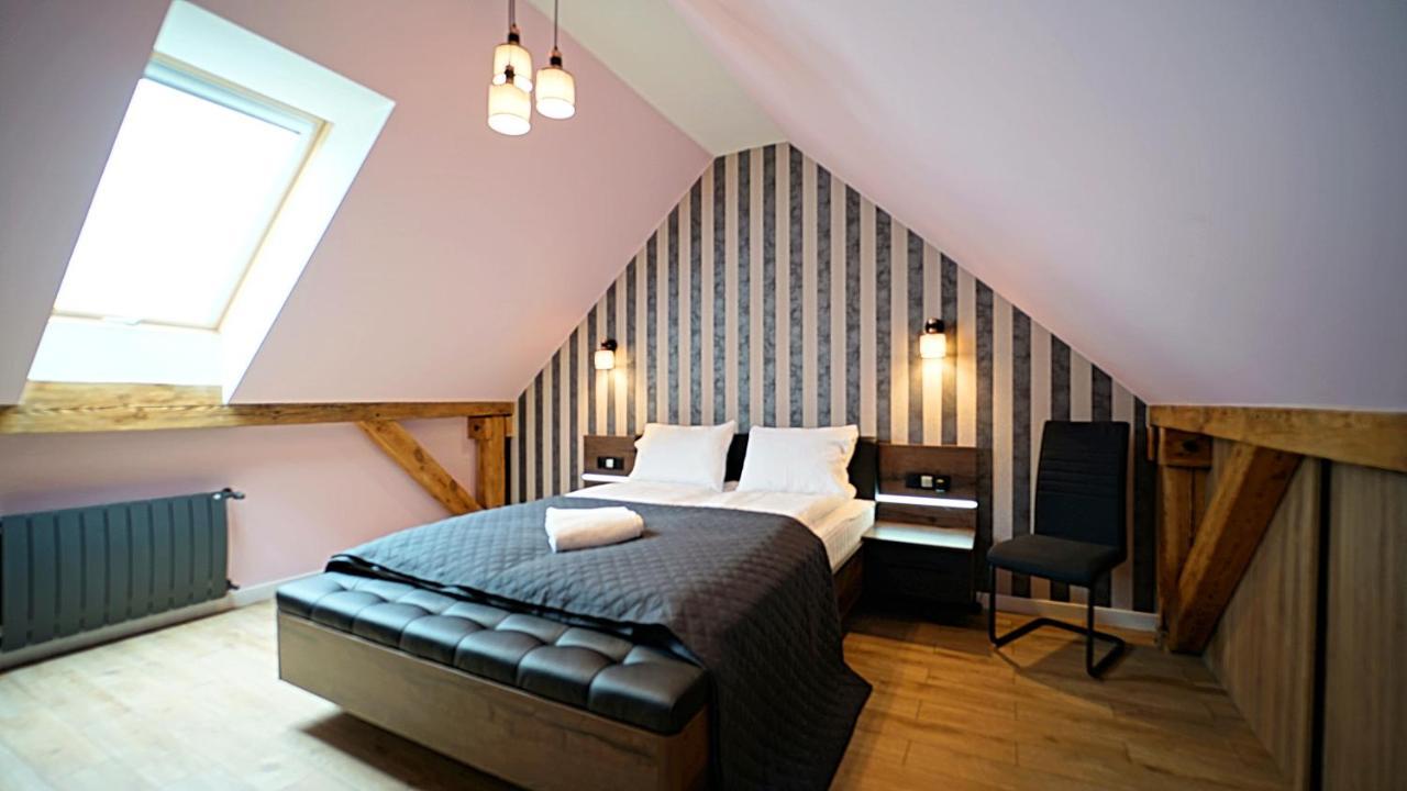 Apartamenty Everysky - Mickiewicza 30 Jelenia Góra Exteriör bild